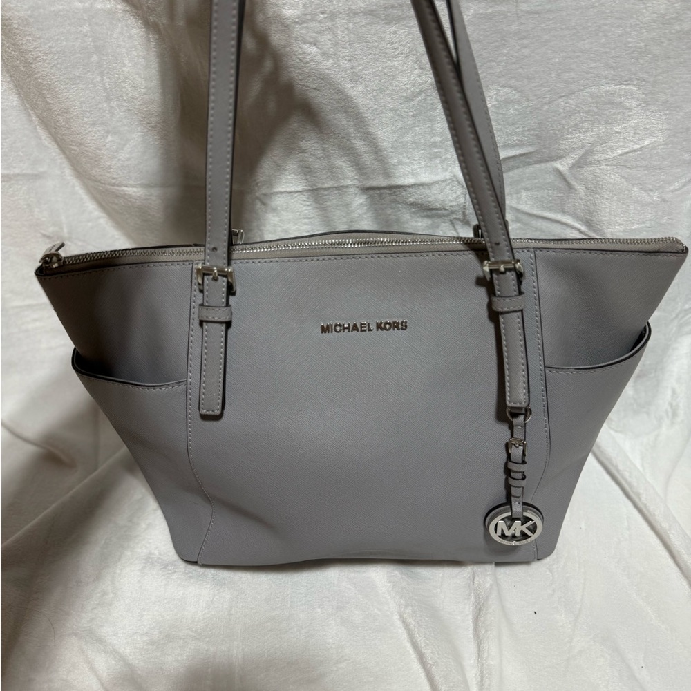 Michael Kors gray  shoulder bag